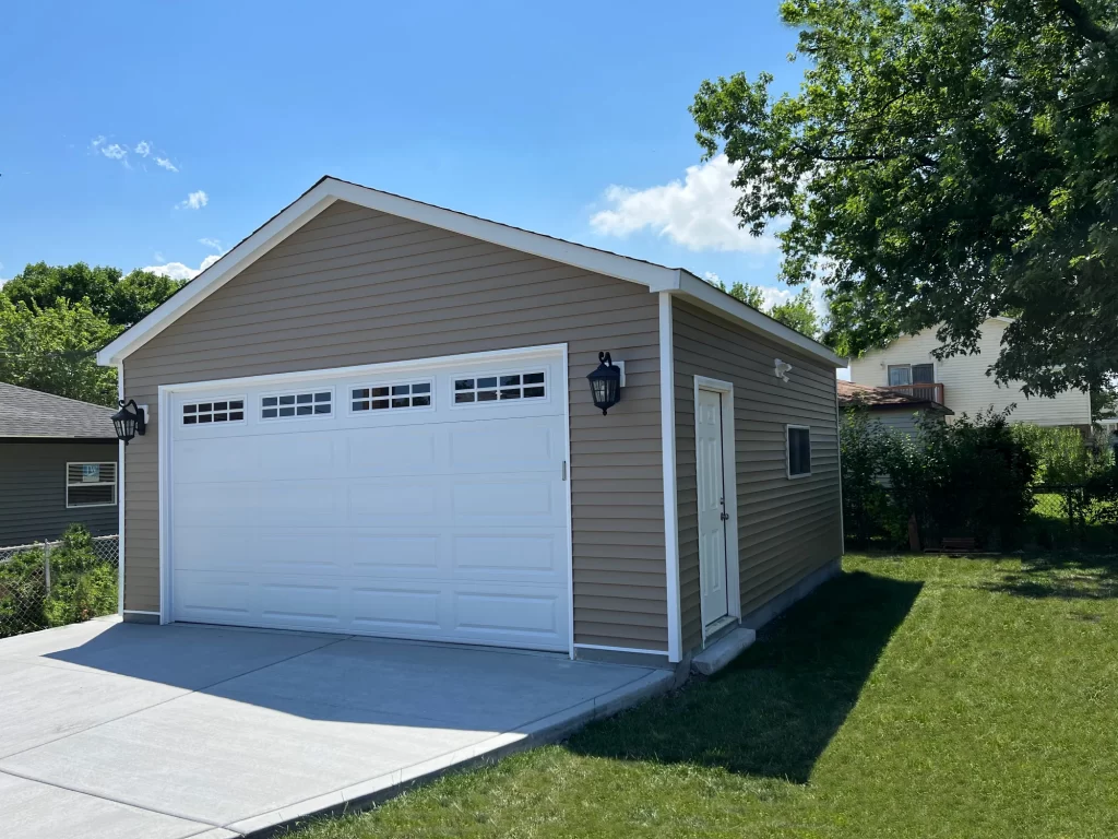 Gable Roof - 2 car garage - Prairie Garage Builders in Chicago